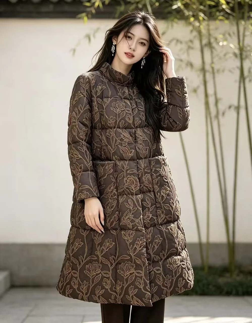 Top Quality New Long Winter Coats 2025 Vintage Women Allover Luxurious Embroidery Long Sleeve Warm Parka Overcoats Outerwear