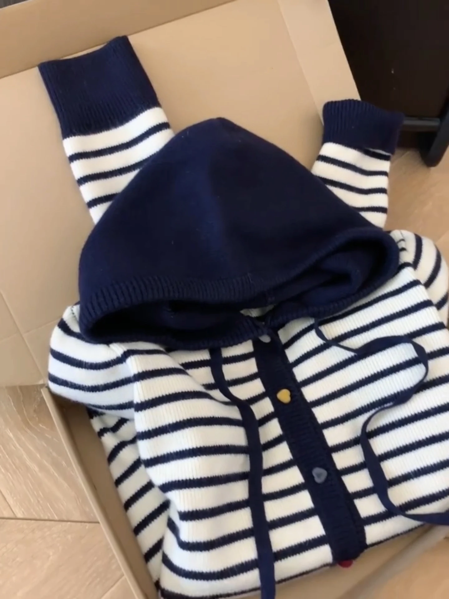 

Autumn Winter New Sle Women's Long Sve Overlap Color Blo Striped Hooded Knitted Sweater Heart Bule Dstring Design