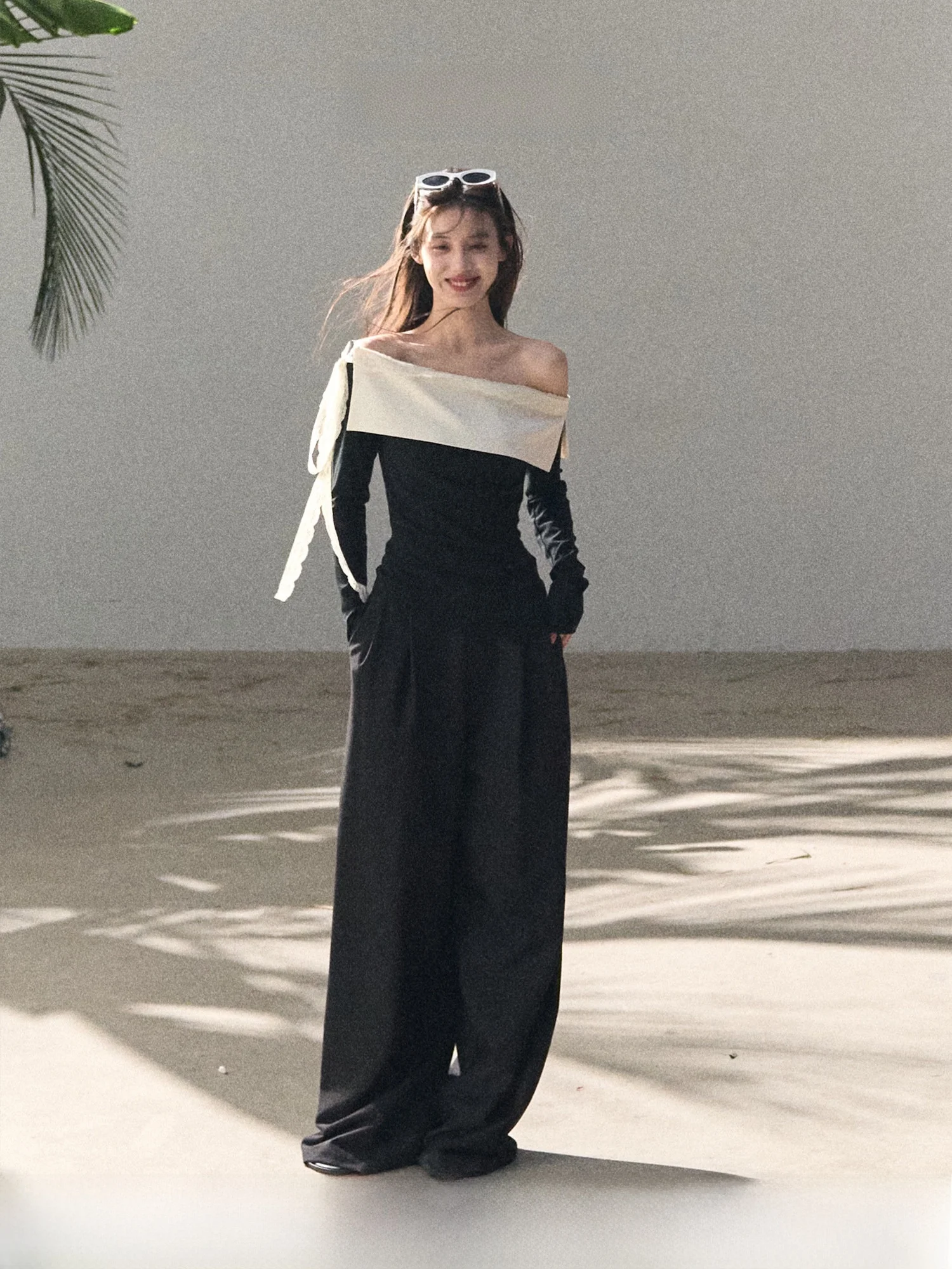 

OAKMOO Gentle Tidal One Shoulder Loose Wide Leg Pants Women's Summer Casual Style Two Piece Set Long Sleeve Loose Top