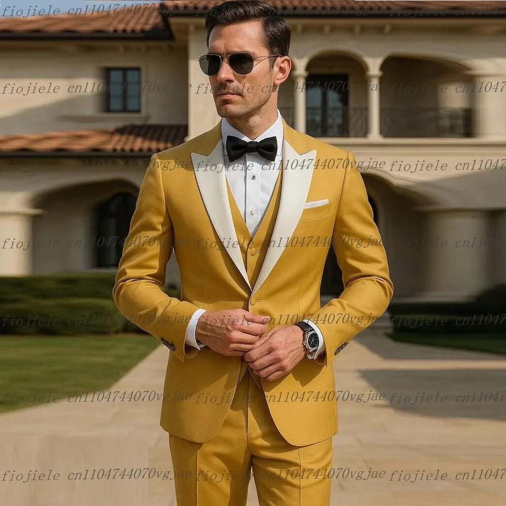 

Новый белый костюм с желтыми элементами для мужчин: формальный комплект для свадьбы, вечеринки, жениха, шафера, делового мероприятия, мужской смокинг из 3 предметов (пиджак, жилет, брюки)