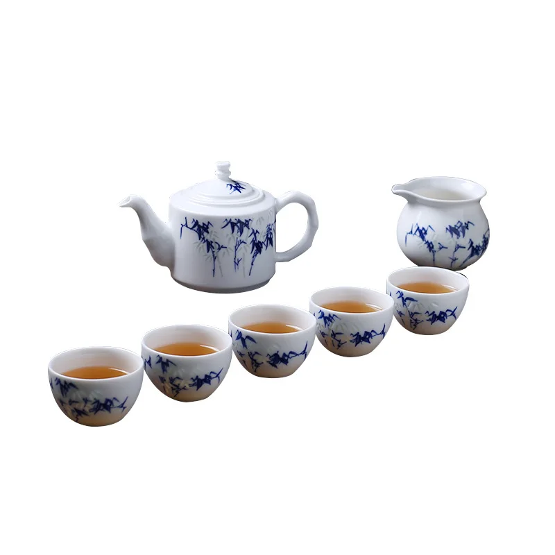 

Jingdezhen handmade blue and white exquisite tea set, high-end hollow ceramic hand-painted kung fu teapot