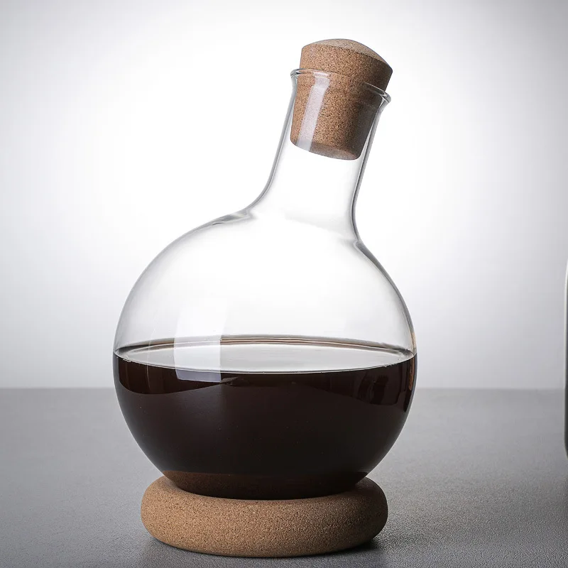 Household high-end big belly spherical glass cork decanter red wine dispenser heat-resistant glass cold kettle