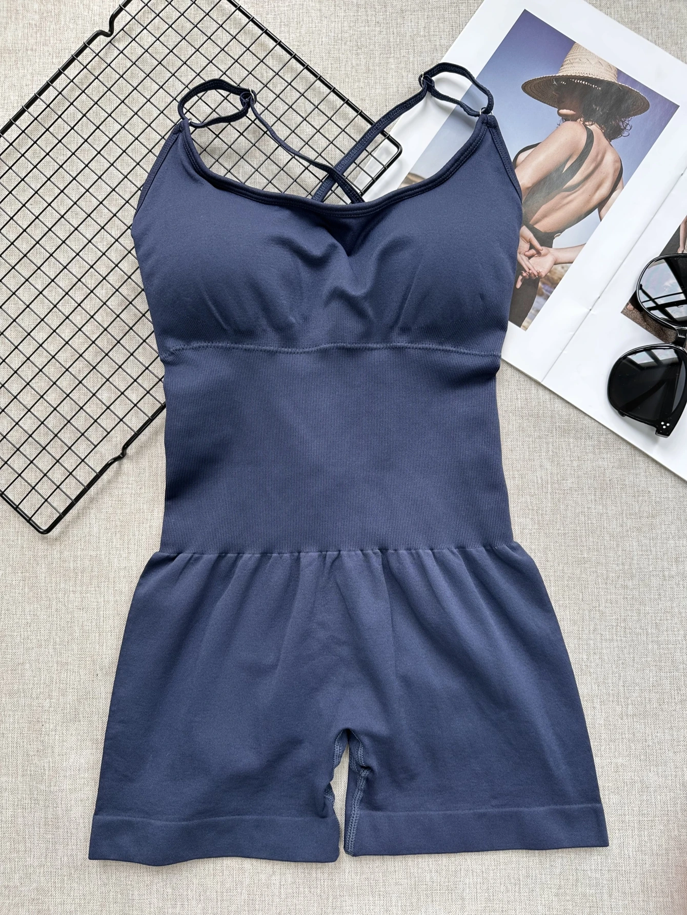 Women's Sexy Slim-Fit Yoga Shorts Jumpsuit Seamless Back Workout Bodysuit Breathable Quick-Dry Gym Running Pilates Fitness yoga