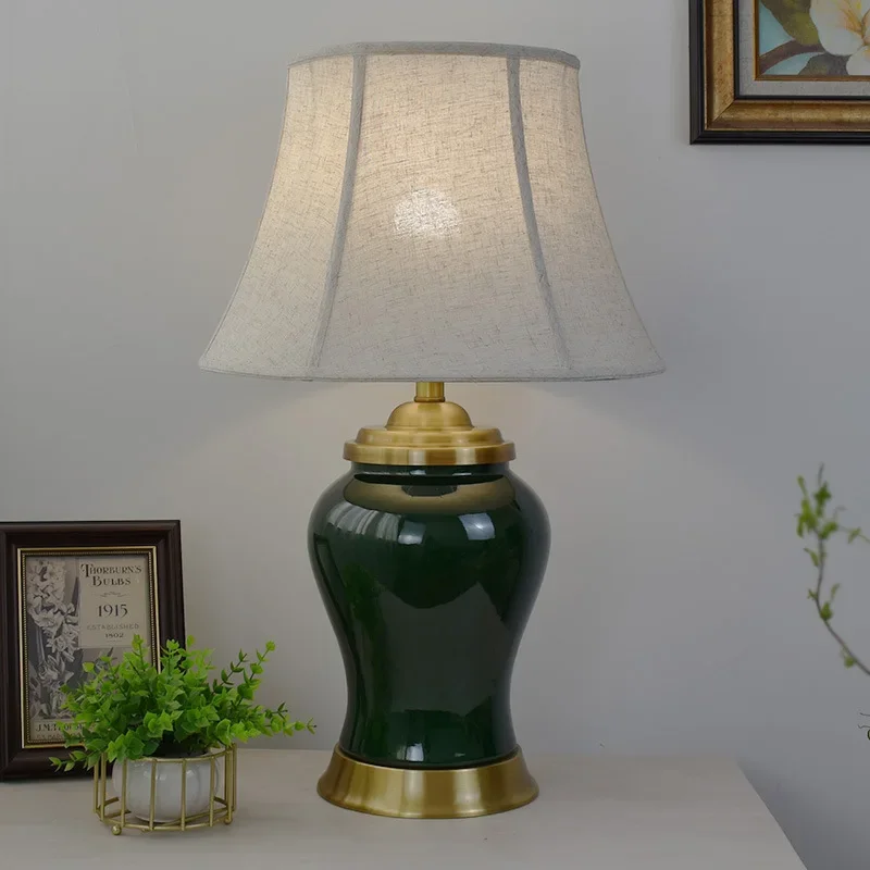 징더전 도자기 책상 램프 거실 침실 LED 책상 녹색 침실 책상 침대 옆 호텔 램프