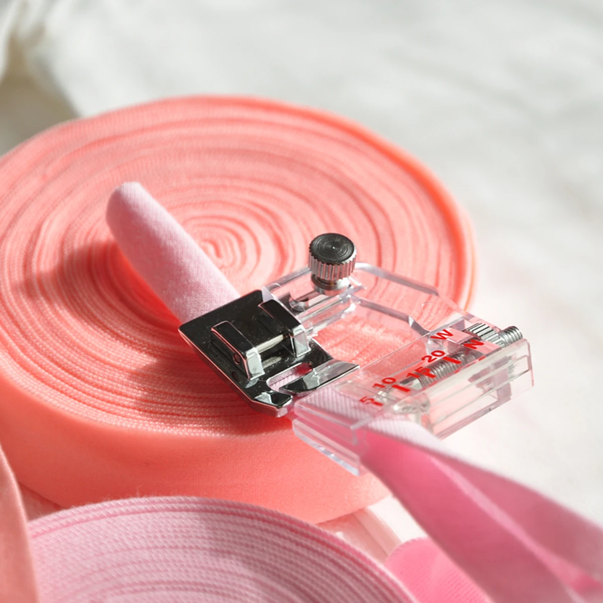 

1 set Bias Tape Maker Set 6-25Mm Sewing Quilting Binding Tool For Fabric Trimming Ironing Folding With Multiple Sizes