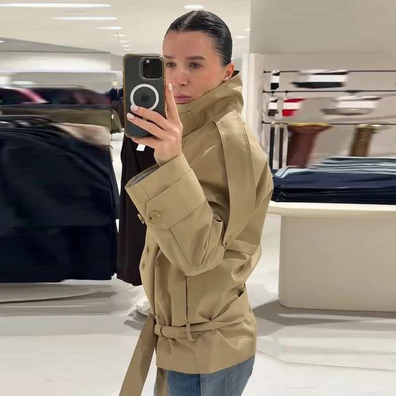 Modischer Stehkragen-Damen-Windbreaker Einfarbiger Doppelreihiger Schnür-Mantel mit Langen Ärmeln Damen-Oberbekleidung 2026 Herbst Neue Kollektion – Detail 15