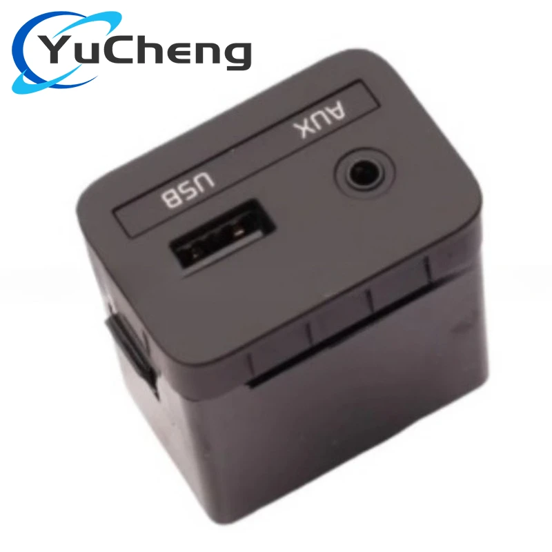 

961301M100 Brand New Car AUX USB Jack Port Interface For Kia Cerato Forte / Forte Koup 2012 96130-1M100WK