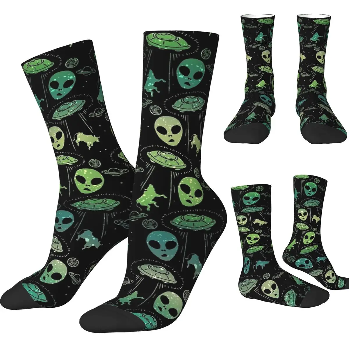 Aliens And UFOs Pattern Socks Magic Fashion Stockings Adults Men Soft Breathable Cycling Socks Spring Graphic Non-Slip Socks