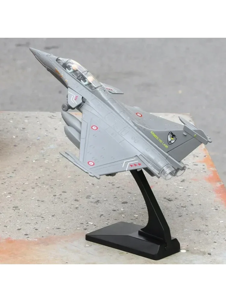 Modèle de chasseur en alliage Dassault Rafale, force de retour acoustooptique, modèle d'avion militaire d'aviation, jouet d'ornement, cadeau