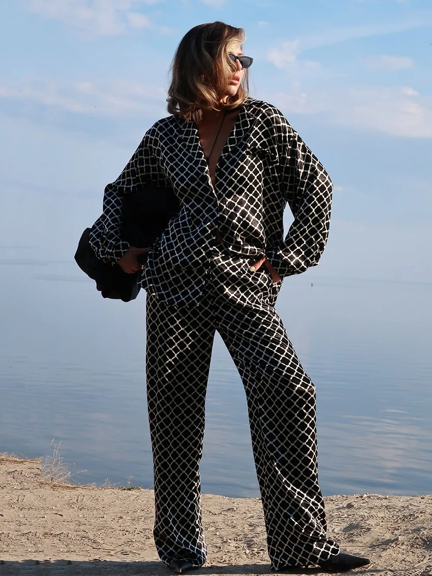 

Marthaqiqi Loose Female Sleepwear Set Long Sleeve Nightwear Sexy Turn-Down Collar Pajama Pants Casual Women Nightie 2 Piece Suit