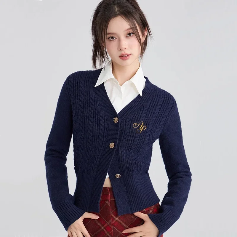 

Women Retro college style embroidered knit cardigan autumn new V-neck single breasted slim fit sweater coat V874