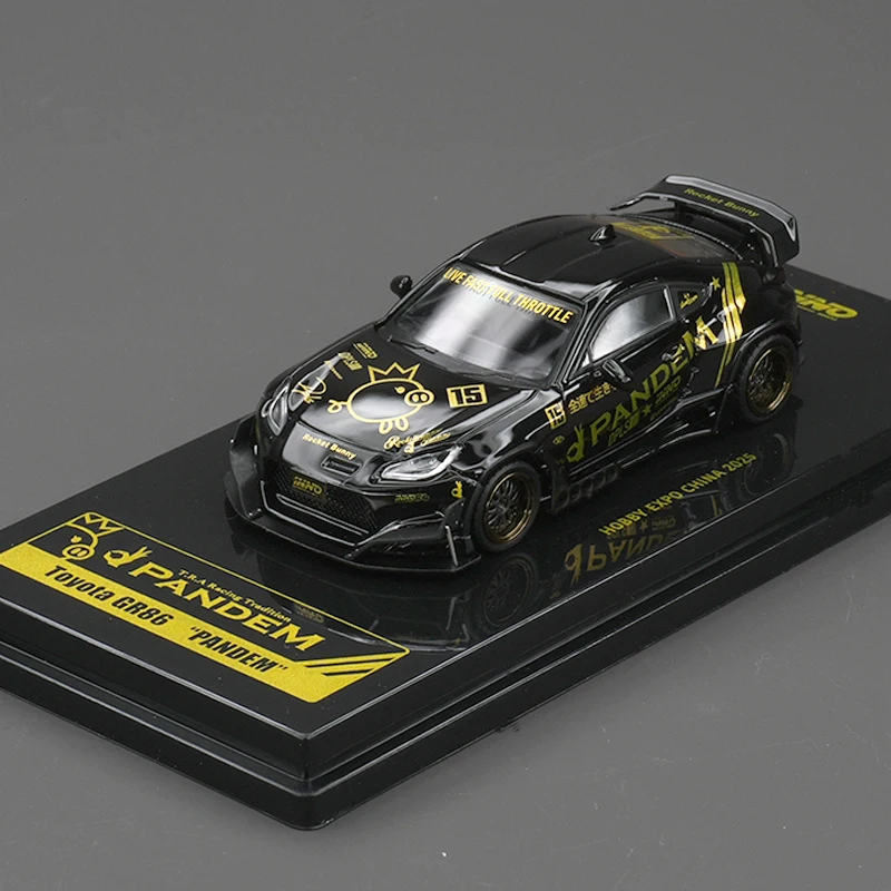 

INNO 1:64 HEC 2025 Toyota GR86 Pandem Rocket Bunny, ограниченная серия, литая под давлением модель автомобиля, коллекция миниатюрных игрушек