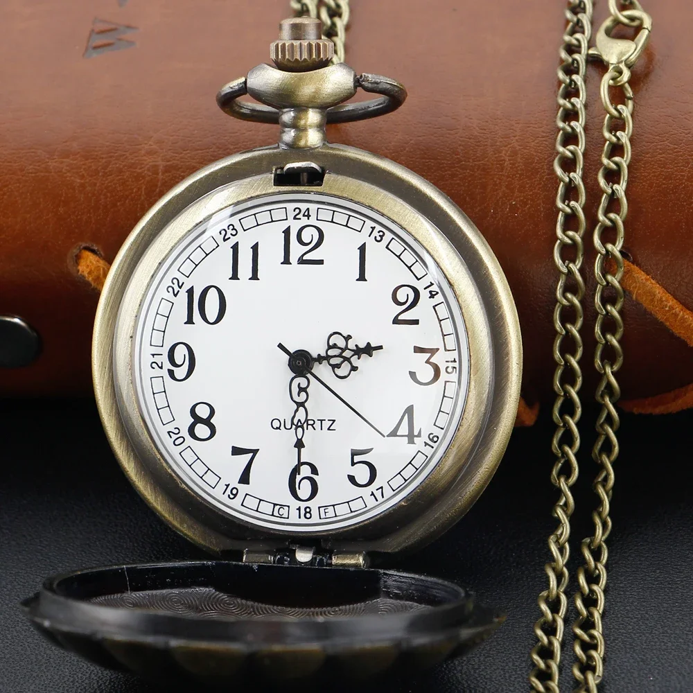 Exquisite Shell Shape Bronze Vintage Time Gem Quartz Pocket Watch Women's Girls Necklace Pendant Clock Relogio Gift