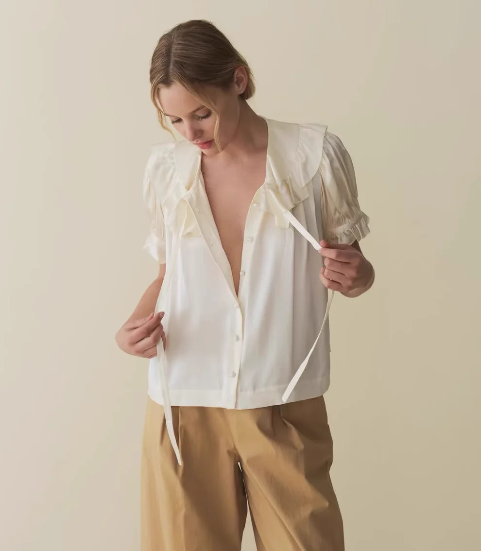 

Summer Women's Satin Blouse Ribbon Peter Pan Collar Single Breasted Puff Sleeve Sweet Ladies Silk Shirt