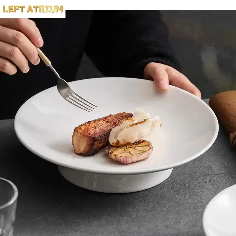 Solid Color High Legged Ceramic Shallow Plate Circular Dessert Cake Restaurant Molecular Cooking Tableware