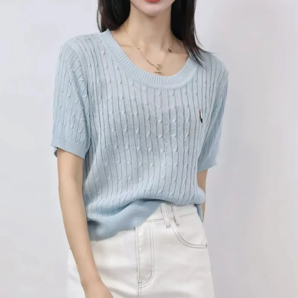 

2025 Summer Women's New Short-Sleeved Knitwear Thin Knitwear Round Neck Slimming Look Fashionable Age-Reducing Design Top