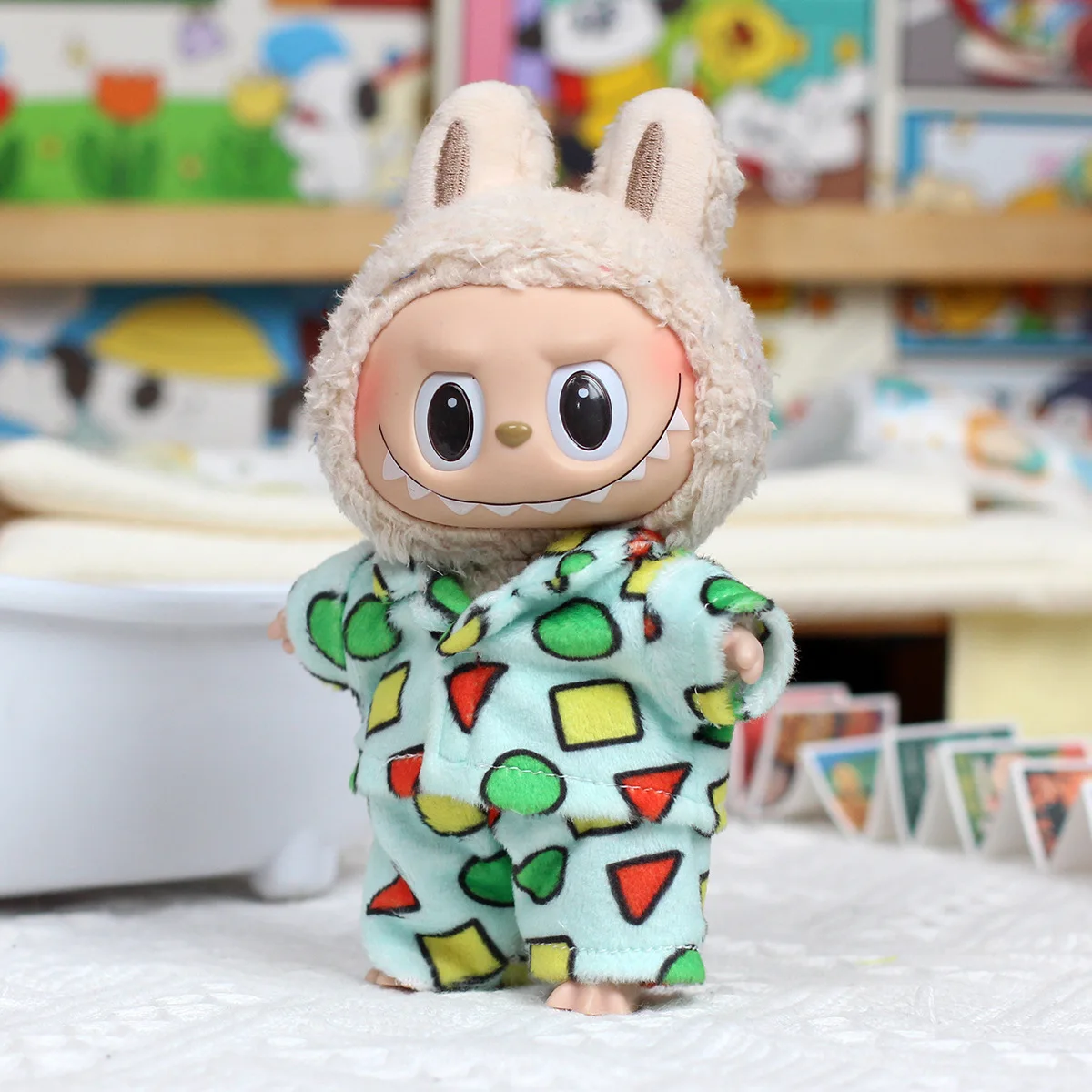 ラブブ服 ぬいぐるみパジャマ 冬スタイル クレヨンしんちゃん おしゃれホームパジャマ (人形なし)