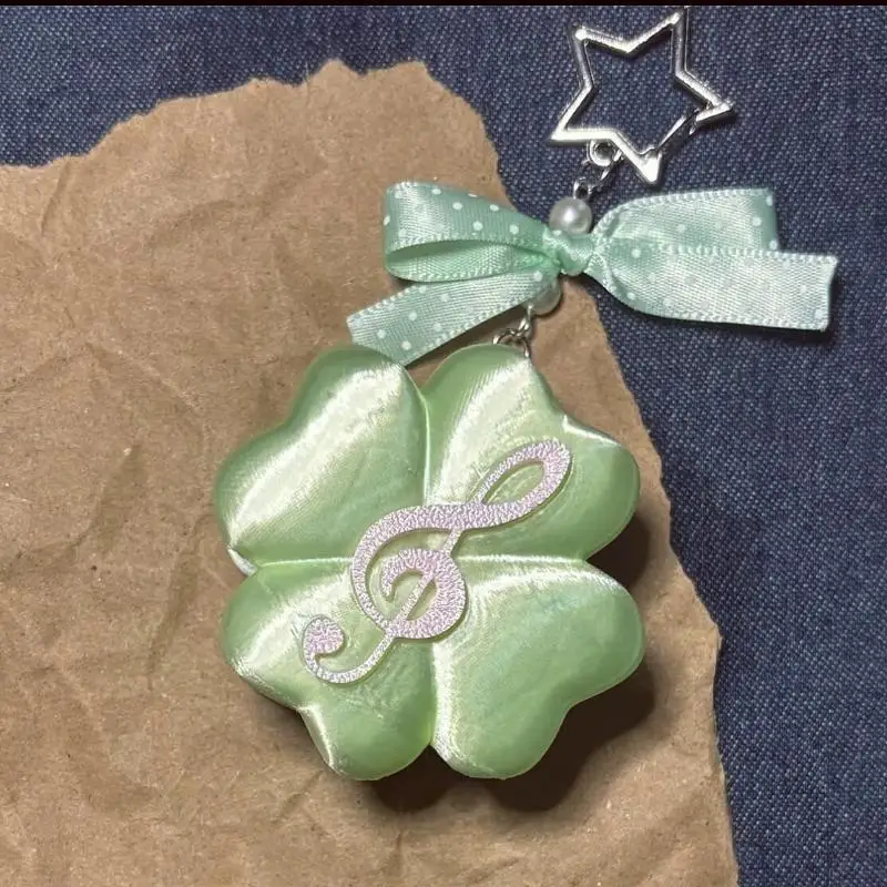 Vintage Circular Record 3D Printed Headphone Storage Pendant Keychain Four-leaf Clover Earphone Decoration Data Cable Organizer