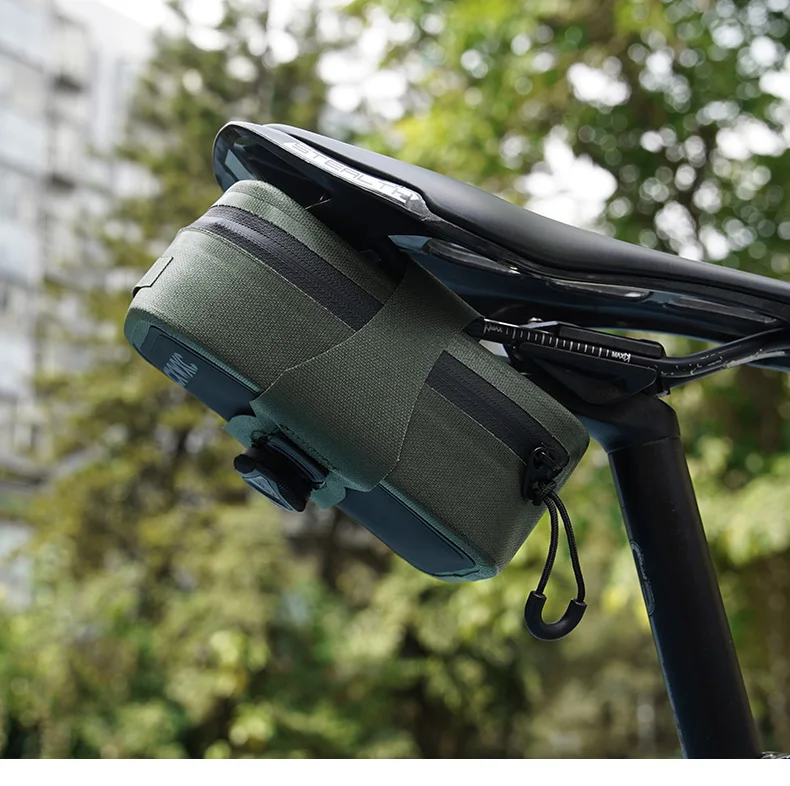 CXWXC 0,6 l TPU wasserdichte Satteltasche MTB Rennrad BOA System abschließbare Fahrradsitz-Packung Radfahren Schwanz Aufbewahrungstasche Zubehör – Detail 12