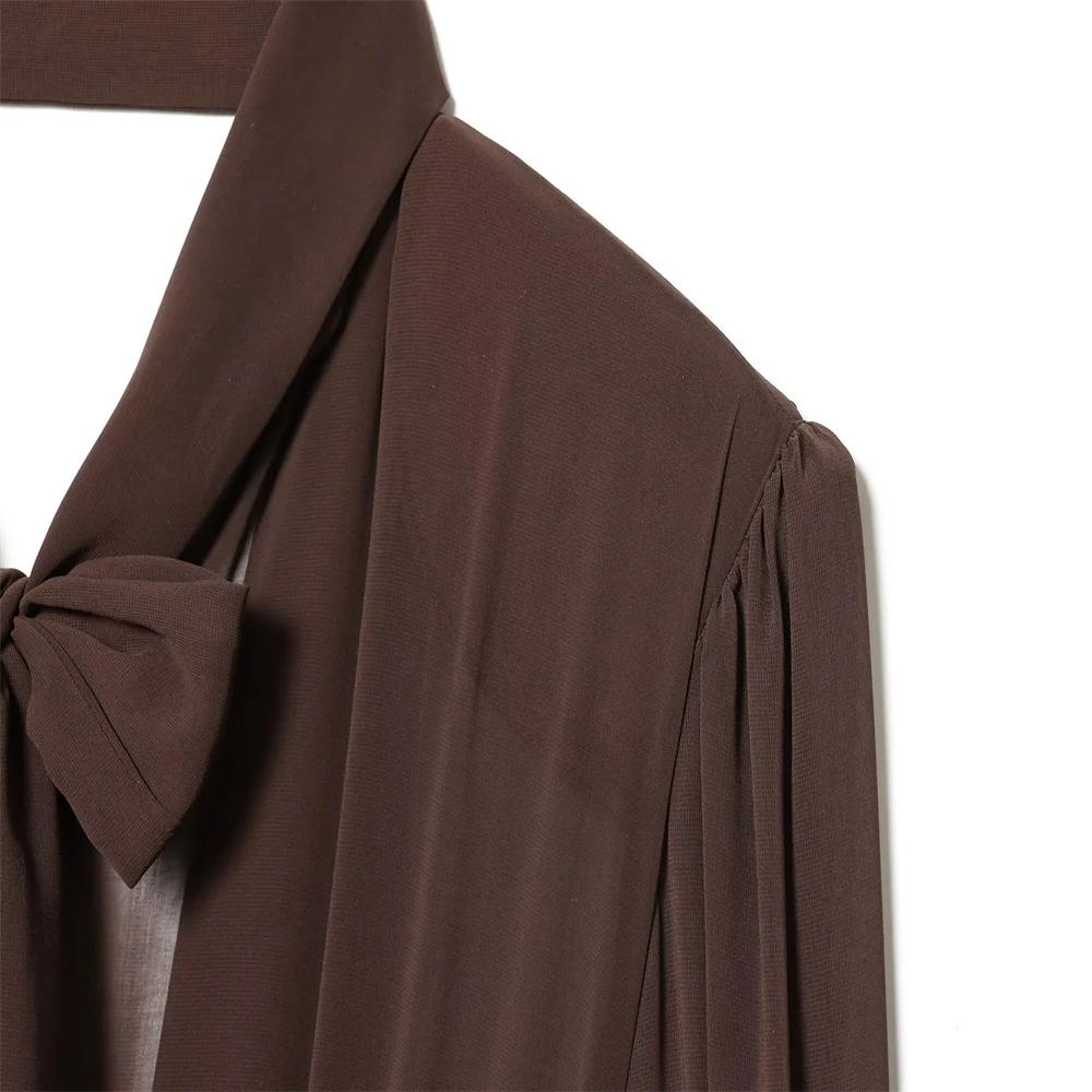 ชุดเดรสสั้นดีไซน์ใหม่สำหรับผู้หญิง ฤดูหนาว สไตล์เรียบหรู ตัดต่อผ้าอย่างมีระดับ