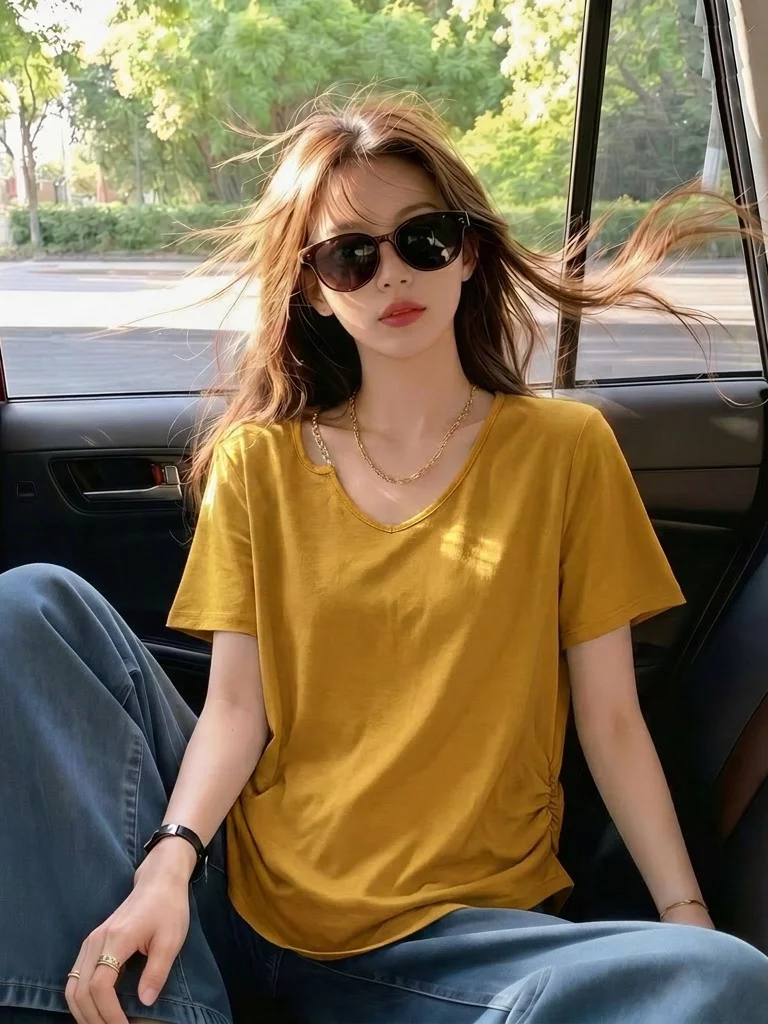 Slimming Effect Green U-Neck Short Sleeve T-Shirt Women's plus Size Design Sense Korean Style Commute Wind Summer New Arrival