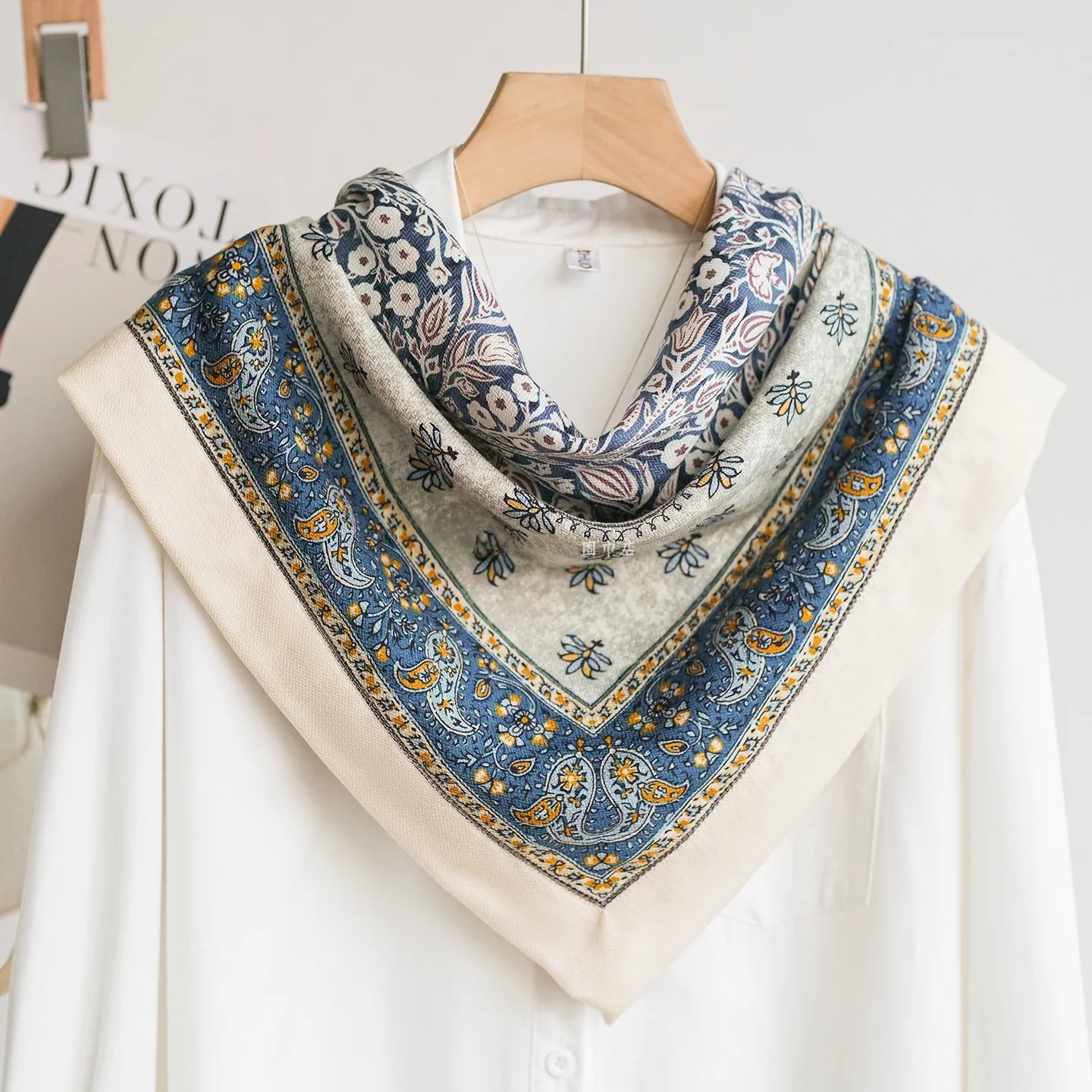 nouveau-sle-double-face-soie-et-laine-echarpe-pour-les-femmes-chaud-automne-hiver-grand-poincon-carre-chinois-sle-motif-floral