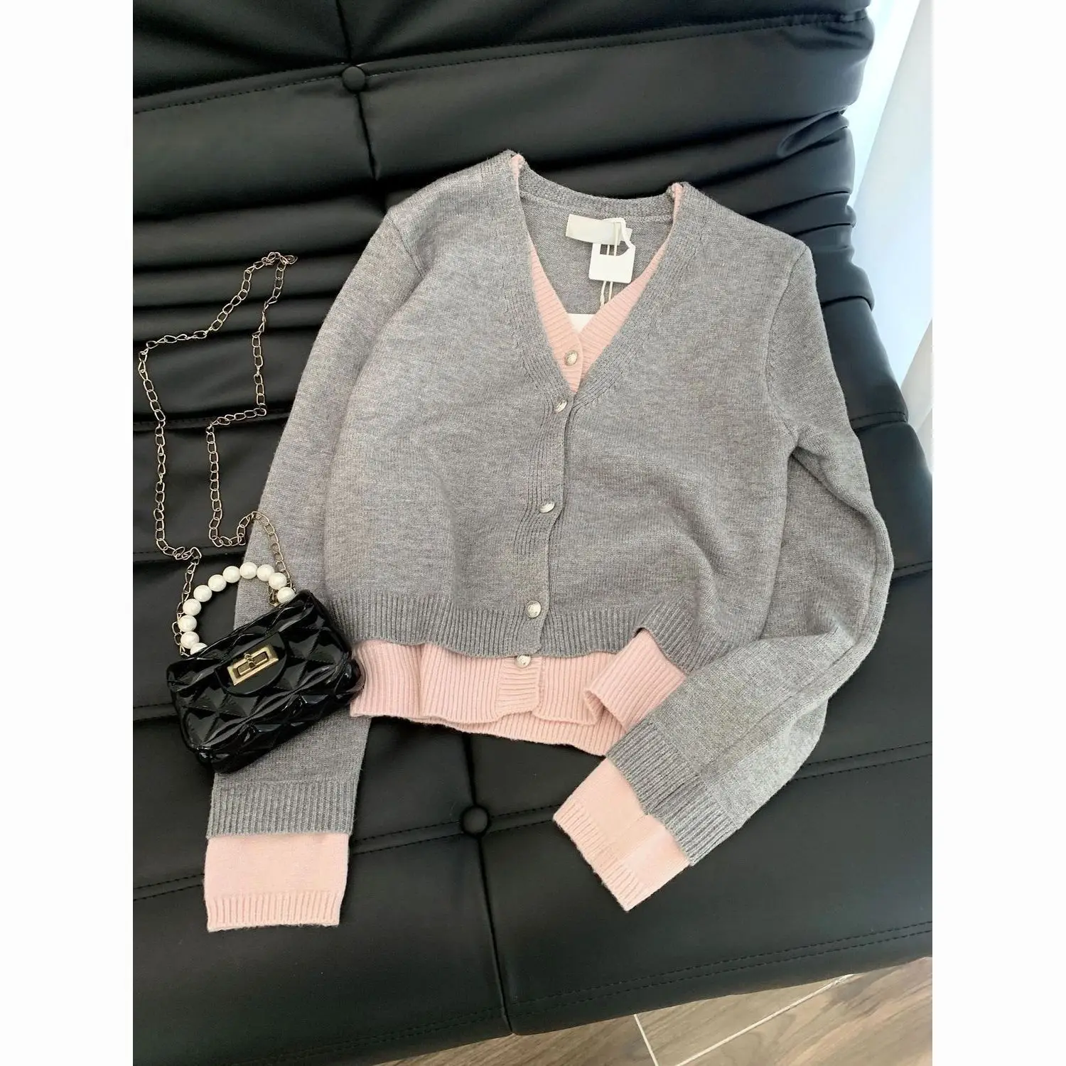 2024 Autumn New High-end V-neck Fake Two-piece Knitted Cardigan Sweater for Women Sweet Simple Gentle Sweater Jacket for Women