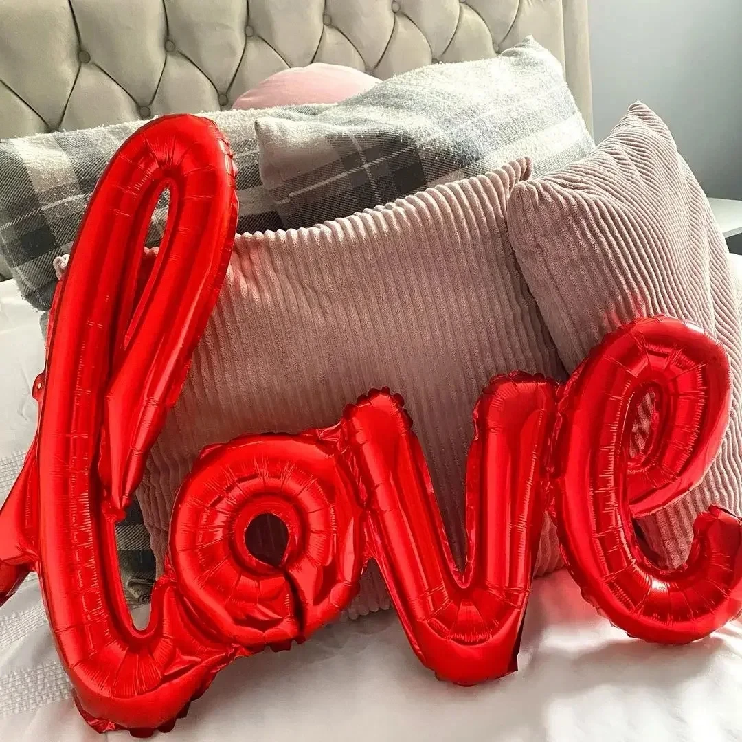 108cm Link LOVE Letter Foil Balloon Wedding Valentine's Day Anniversary Birthday Party Decoration Photo Props Air Globos Supplie