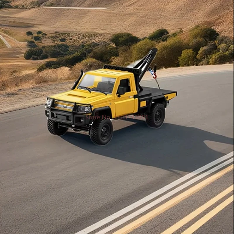 Nieuwe MN82T 1/12 4WD Simulatie Klassieke All-terrain Off-road Pickup Voertuig Afstandsbediening Model met Licht Auto speelgoed Gift LC79