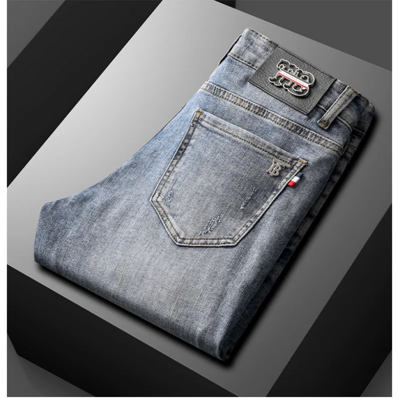 2024 Blauwe High-End Herenjeans Lente/Zomer Dunne Trendy Mode Bedrukte Lichte Luxe, Bijpassende Zakelijke Casual Broeken