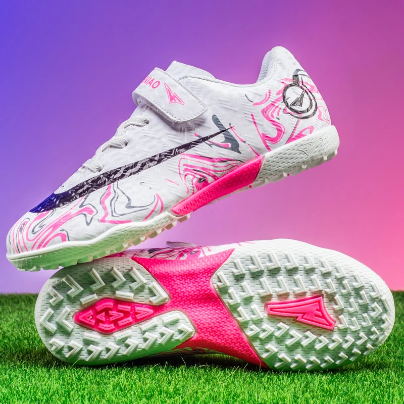 

New Kid Boys Soccer Shoes Sneakers Comfortable Football Boots Non-Slip TF Ultralight Professional Match Sports Shoes Unisex