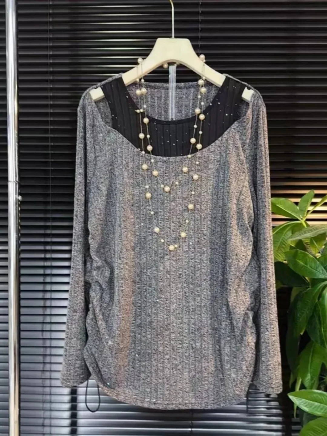 Heavyweight Long Sleeve Sequin Splicing Casual Anti-Aging Large Size Top Hollow out Design Bright Color Block Loose Fit T-Shirt