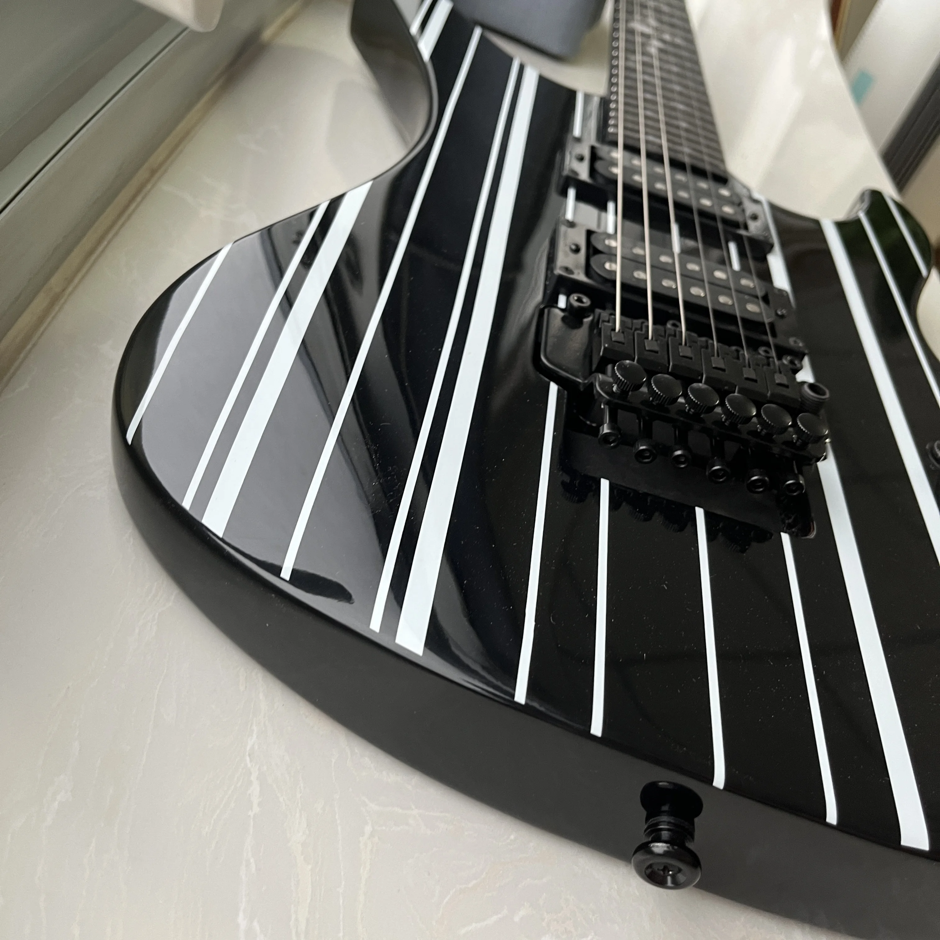 Electric Guitar 2026 New Schecter Synyster Gates Guitar Maple Neck Floyd Rose Bridge Free Shipping view 4