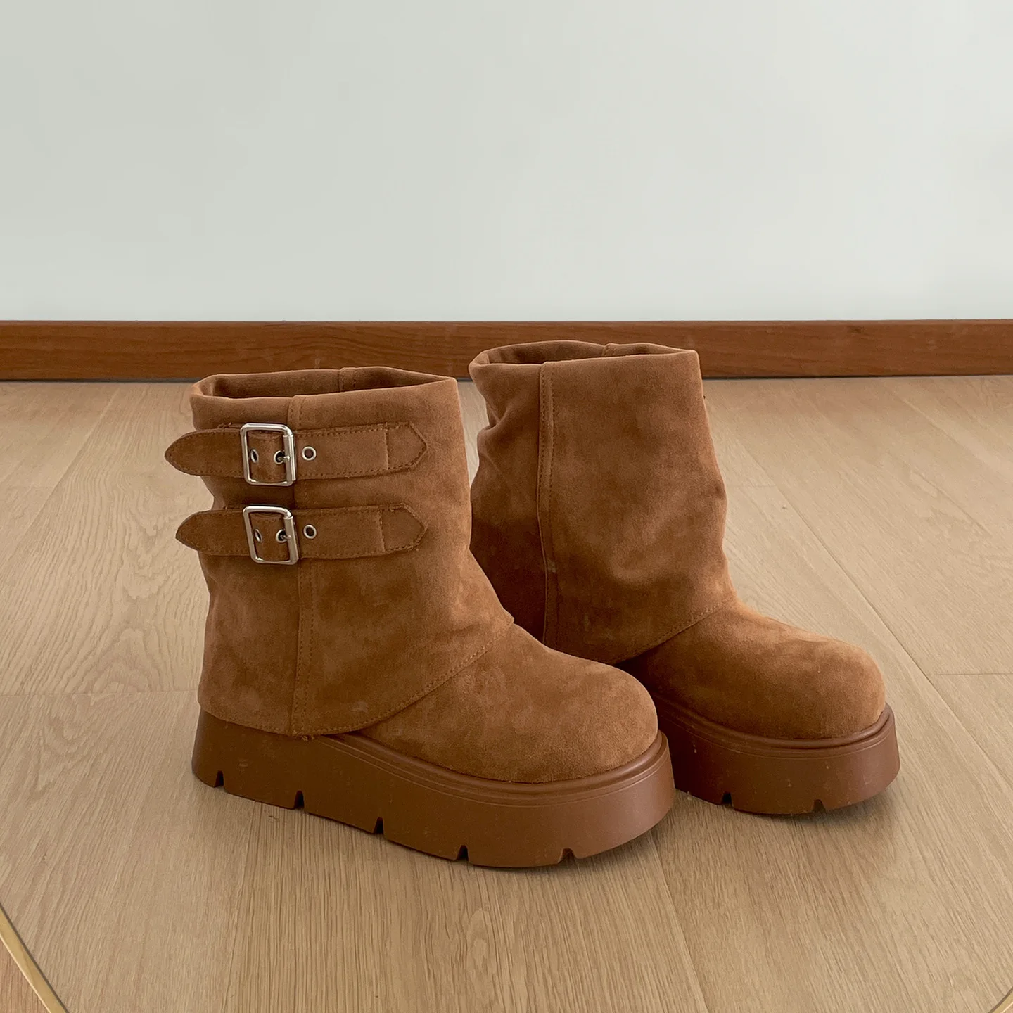 

Модные женские ботильоны с пряжкой на ремне, модная обувь на толстой подошве на платформе, современные короткие Botas Para Mujer, новинка 2023 года