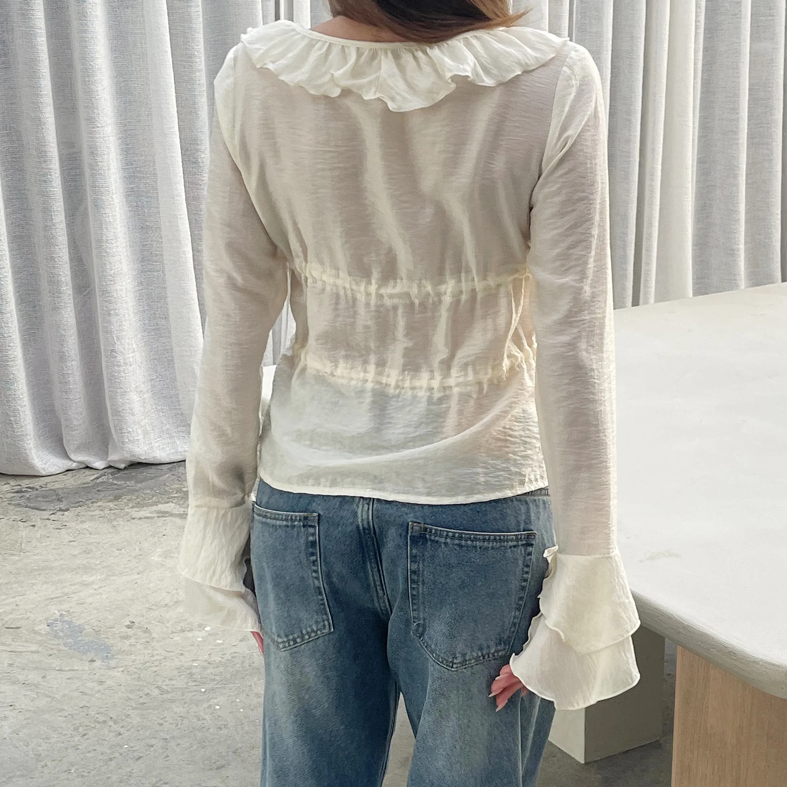 Camisas lisas Kawaii Fairycore Grunge para mujer, Tops con pajarita frontal fluida, camisa con volantes de manga larga, blusa Peplum con cuello en V