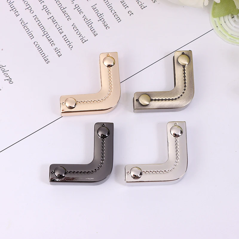 1Pc Metalen Tas Hoek Hoeken Decor Einde Clip Rand Banding Tas Accessoires Lederen Decoratieve Hoek Banding Decoratieve Strips