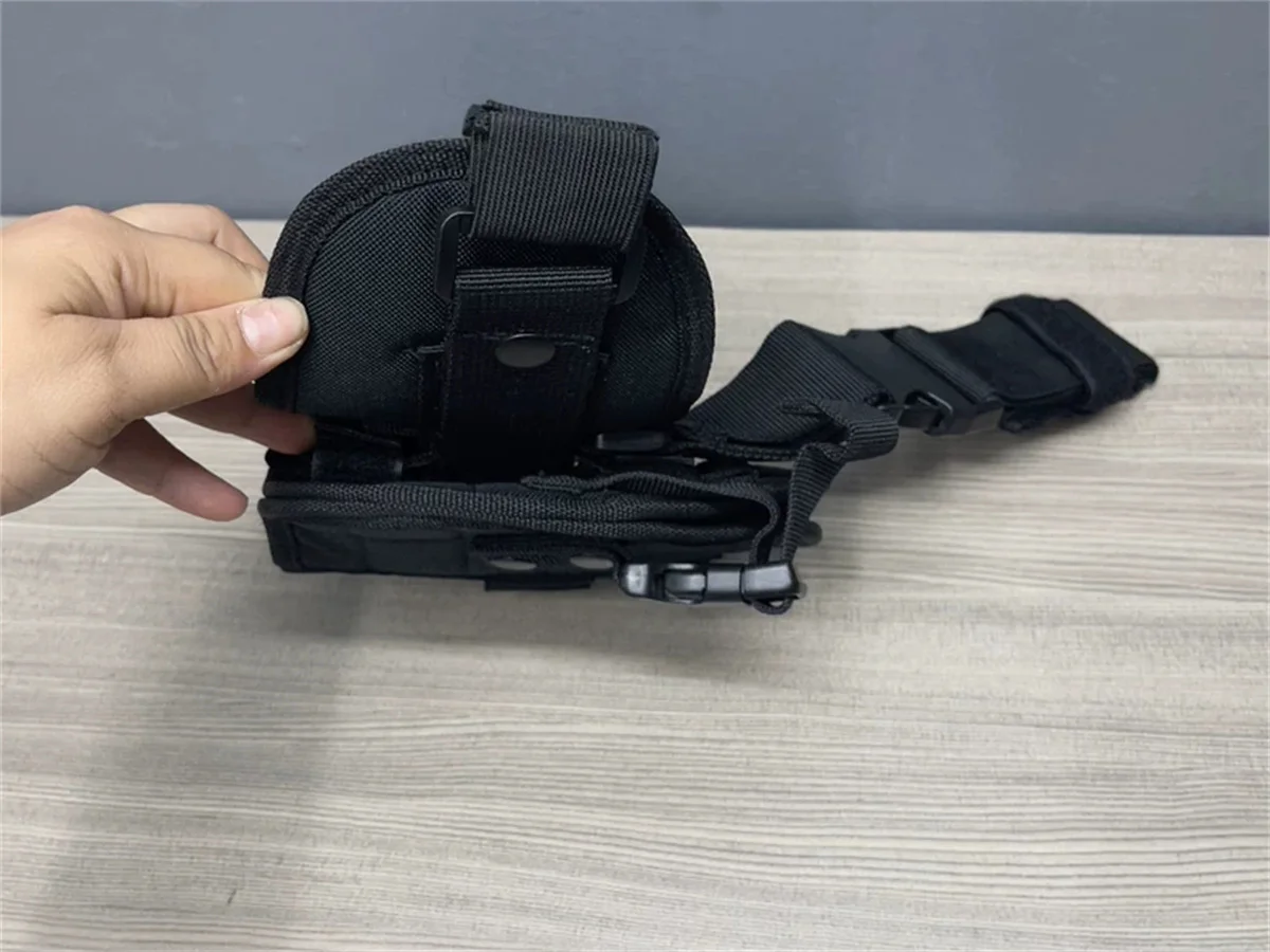 Outdoor leggings Quick pull holster Tactical general purpose pistol Field thigh holster