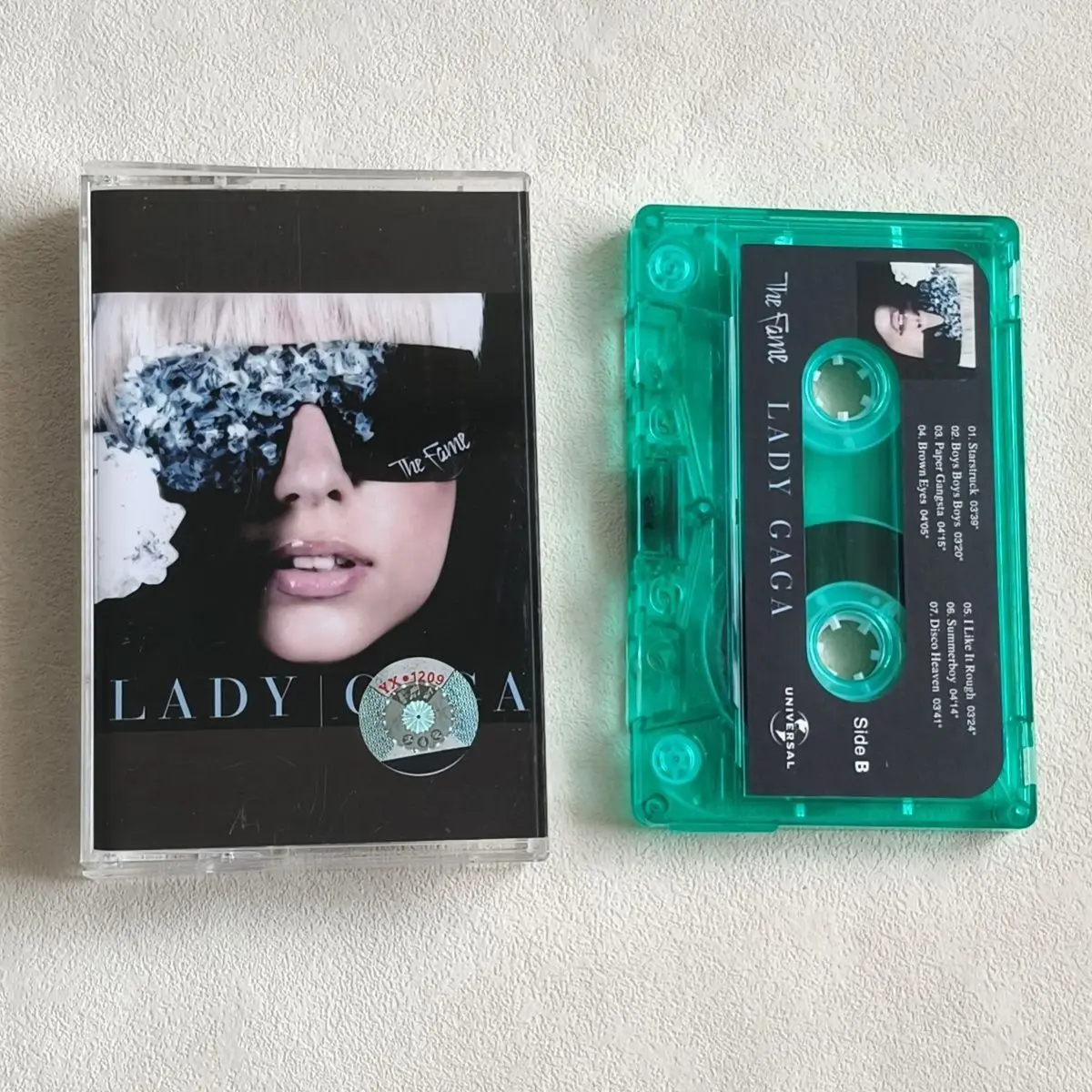 

Retro Colorful Cassette Classic English Hits Tape Unique Voice Style Collectible Walkman Adaptable Music Carrier