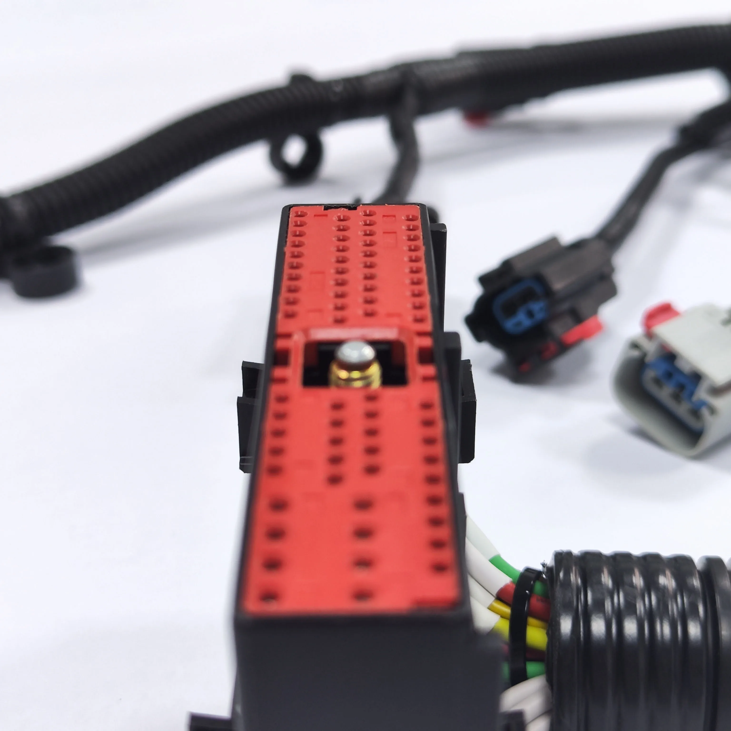 تخصيص OEM استبدال كابل الجمعية الأسلاك الأسلاك تسخير P/N: 23536241 لشاحنة ديترويت Series60 محرك تسخير 2005-2007