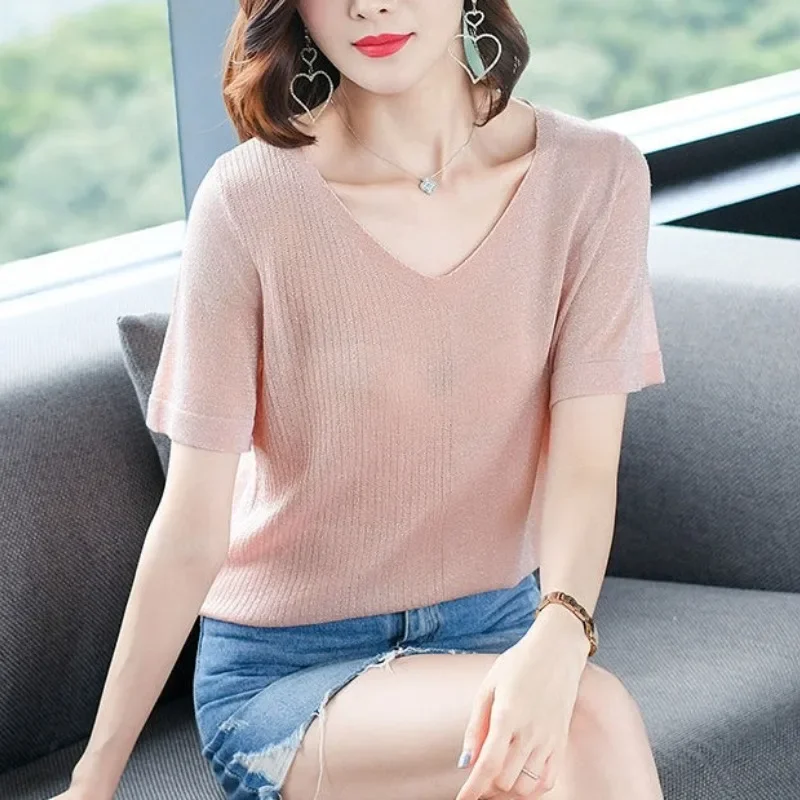 

2023 Summer Clothing New Thin Ice Silk Knitted V-Neck T-shirt Fashion Loose Solid Short Sleeve Large Casual Tops Women's Wear