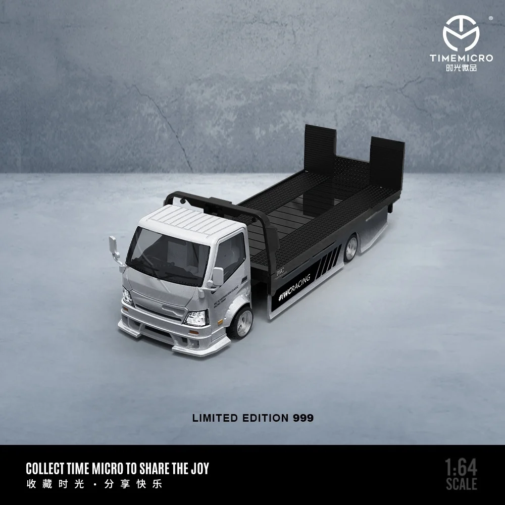 

TimeMicro 1:64 H300 Silver-black/silver-blue theme painted flatbed tow truck model
