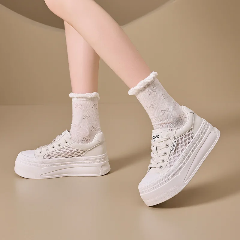

Women's Breathable Mesh Platform Sneakers White Lace-Up Casual Shoes Thick Sole Height Increasing Walking Footwear Fashion Shoes