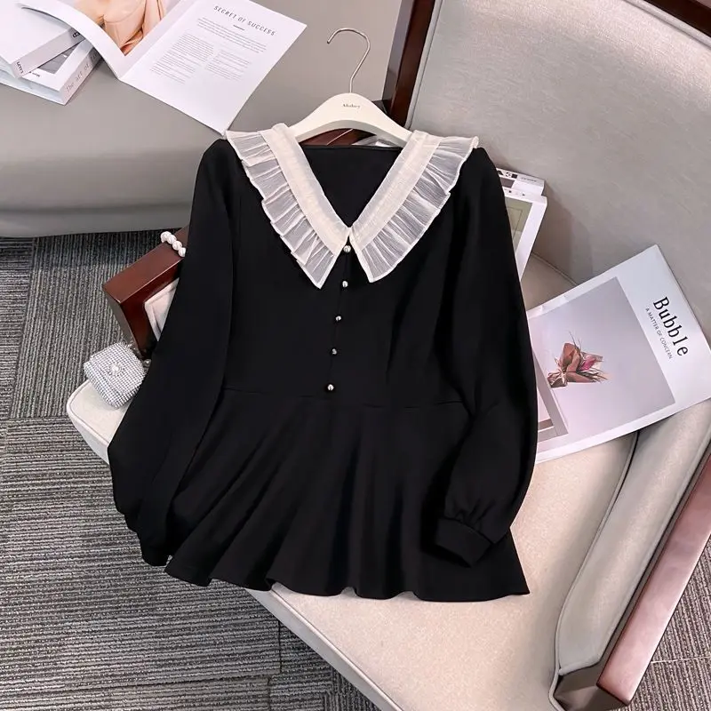 French Ruffled Black V-neck Shirt for Women in Early Spring with a Slim Waist and a Delicate Floral Style Doll Shirt