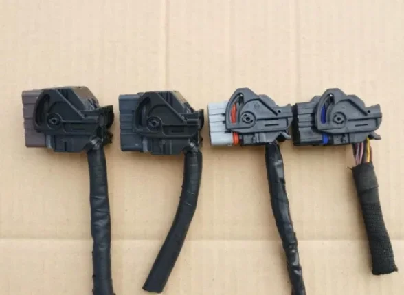 1 قطعة لنيسان Teana سيلفي ليفينا تيدا x-trail قاشقاي صني محرك ECU مجلس كابل توصيل