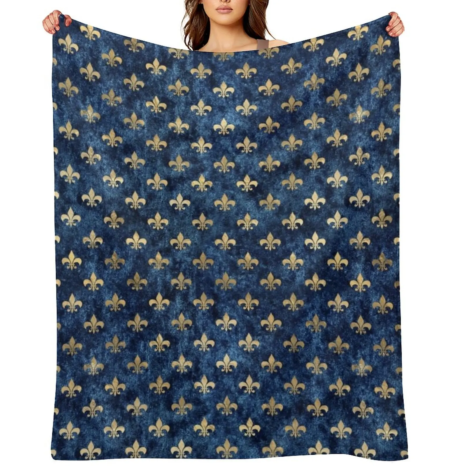 

Old Blue Golden Fleur De Lis Pattern Throw Blanket Soft Beds Bed covers Camping Designers Blankets