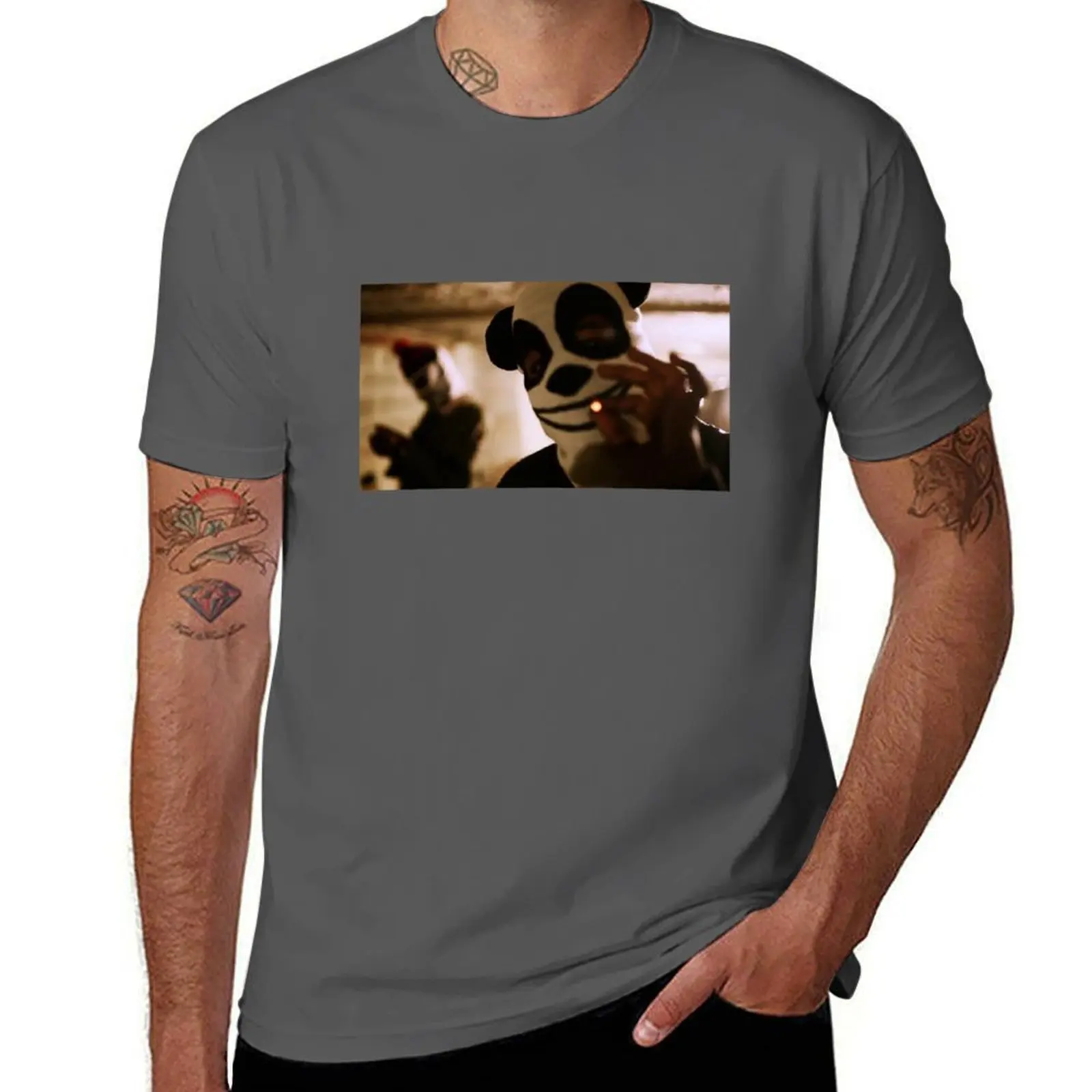 

Capital Steez 47 T-Shirt Holiday Casual Short Sleeve Top