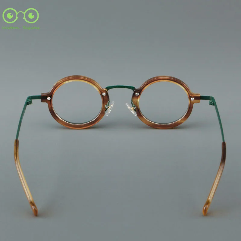 2025 neue Brett klassische einfache kleine runde Herrenrahmenbrille für Frauen Metall Outdoor Radfahren Damenrahmen Spot Großhandel