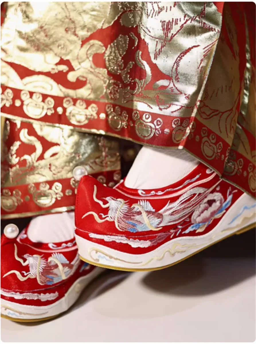 Ancient style slope heel 10cm height raised upturned embroidered Hanfu shoes