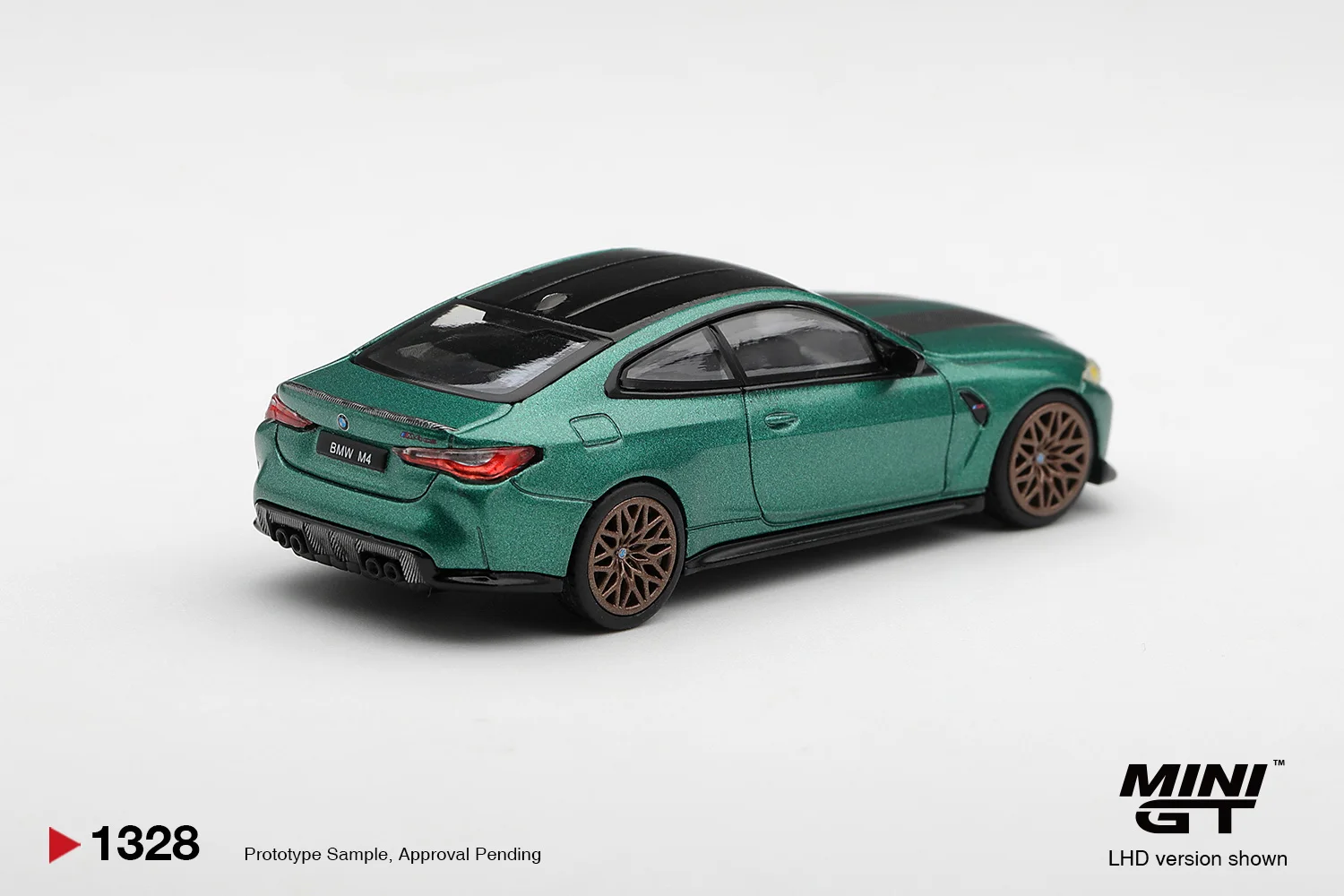 MINIGT 1/64 BMW M4 CS Frozen Isle of Man Green Metallic MGT01328-CH Car Alloy  Motor Vehicle Diecast Model Kids Toys Boys - view 2