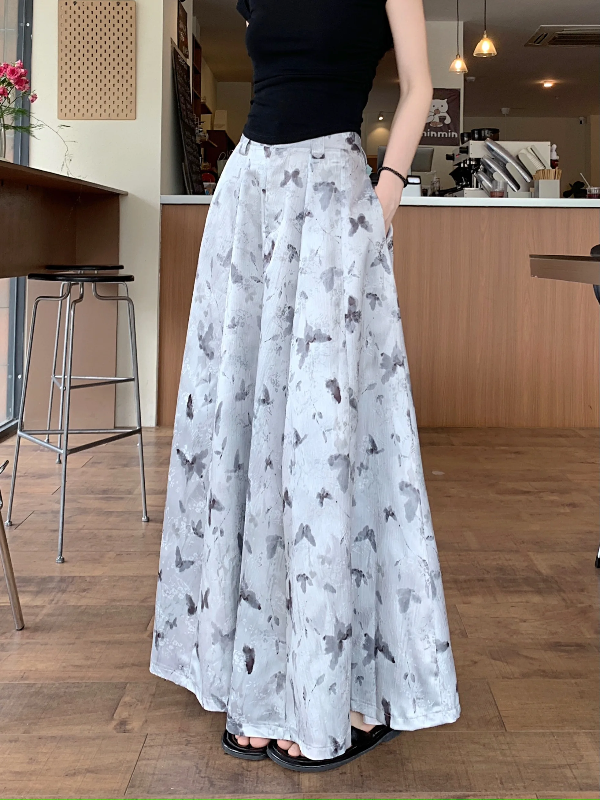 

Summer design, silver gray horse face skirt, women's fashion, high-end butterfly style skirt, mid length skirt